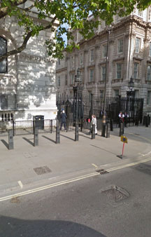 10 Downing Street 2014 Streetview London VR Politics tmb1