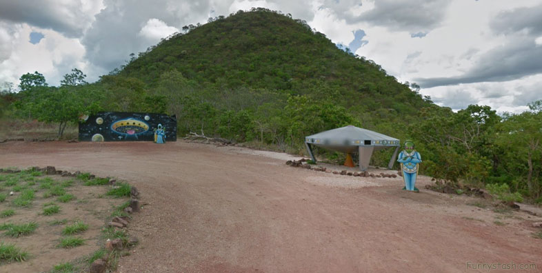 Alien Welcome Mountain Disco Port Brazil Weird VR Locations 1