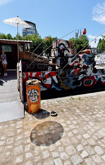 Asie Riderz Boat Canal Nantes France Art VR Panorama tmb12