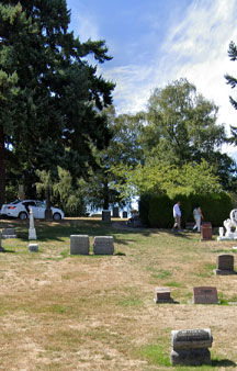 Bruce Lee Grave Seattle VR USA Famous Locations tmb7