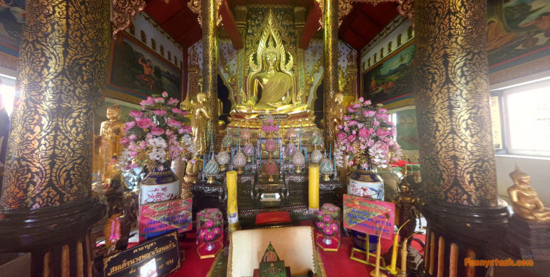 Budhist Temple VR Woramahawihan Mueang Thailand 1
