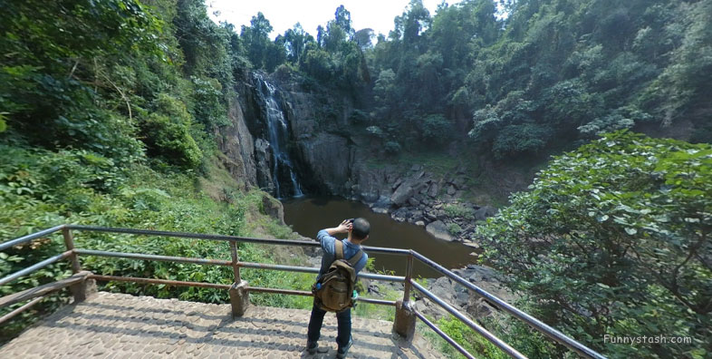 Haew Narok Waterfall VR Thailand