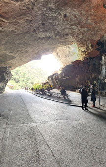 Jenolan Caves New South Wales Australia VR Tourism Locations tmb4