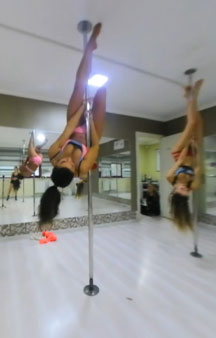 Pole Dancing Class Ukraine Sexy VR tmb3