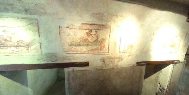 Pompei Roman Ruins VR Archeology Great Lupanar 2