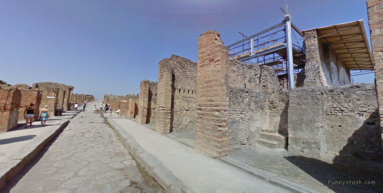 Pompei Roman Ruins VR Archeology Pedestrian Passages 2