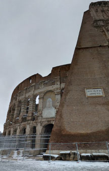 Rome Colosseum tmb12