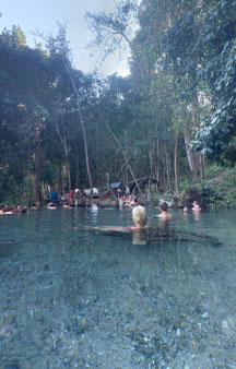 Thermal Bath Jungle Hot Springs Sai Ngam VR Thailand tmb1