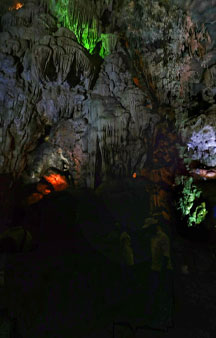 Thien Cung Cave Island VR Vietnam tmb1