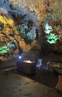 Thien Cung Cave Island VR Vietnam tmb9