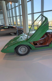 Lamborghini VR Museum Italy Car Showroom tmb21