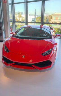 Lamborghini VR Museum Italy Car Showroom tmb23