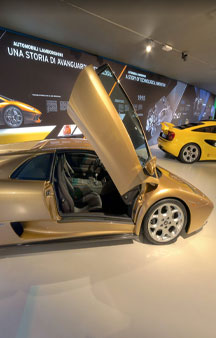 Lamborghini VR Museum Italy Car Showroom tmb5
