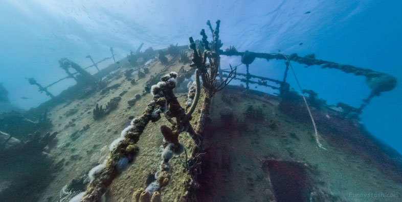 Antilla Shipwreck 1939 WWII Uboat Repair Vehicle Aruba Vr 360