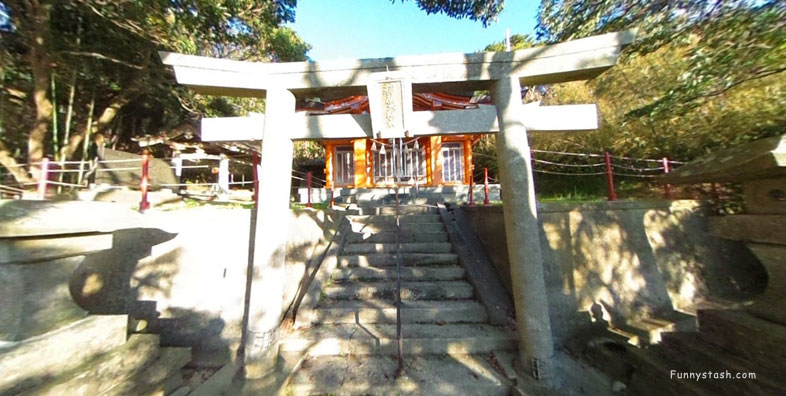 Cat Island Inari Shrine Miyagi986 VR Japan