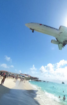 Plane Danger Beach Maho St Maarten Tourism VR tmb4