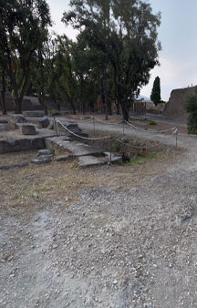 Pompei Roman Ruins VR Archeology Doric Temple tmb2