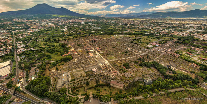 Pompei Roman Ruins VR Archeology Drones