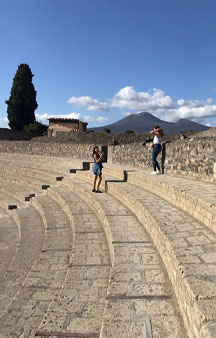 Pompei Roman Ruins VR Archeology Great Theater tmb2