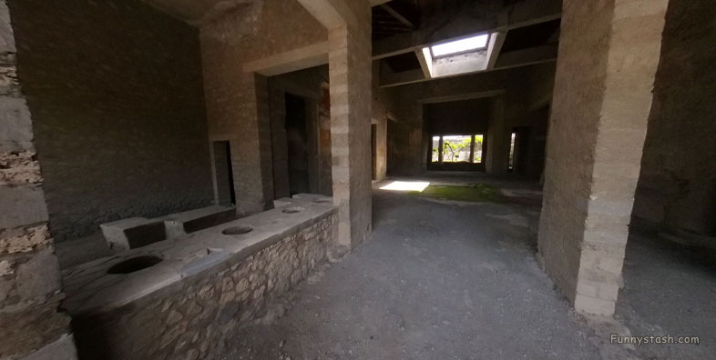 Pompei Roman Ruins VR Archeology House Of Sallust