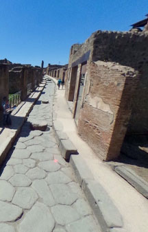 Pompei Roman Ruins VR Archeology House Of The Wounded Bear tmb1