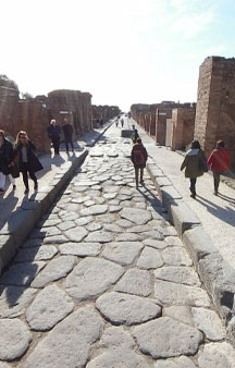 Pompei Roman Ruins VR Archeology Pedestrian Passages tmb3