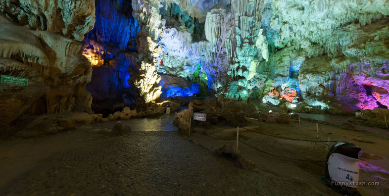 Thien Cung Cave Island VR Vietnam