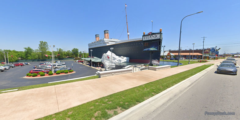 Titanic Museum Branson Missouri VR Tourism