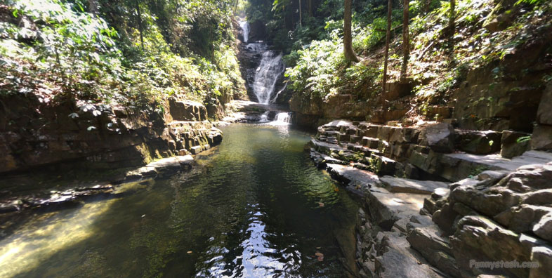 Waterfall Plio Song District VR Thailand