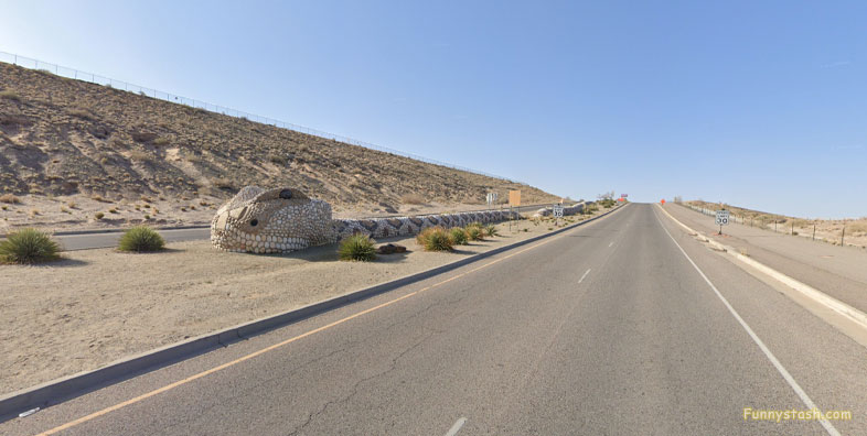World Largest Roadside Snake VR New Mexico