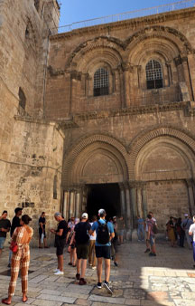 Immovable Ladder Church Sepulchre Jerusalem Tourism VR Gps tmb14